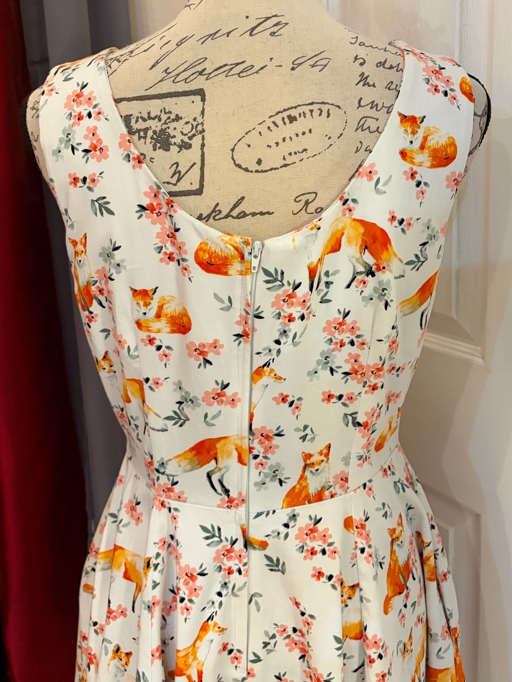 Y2K-Vintage IXIA ModCloth Fit-and-Flare Multicolor Floral Fox Print Dress - Picture 6 of 8